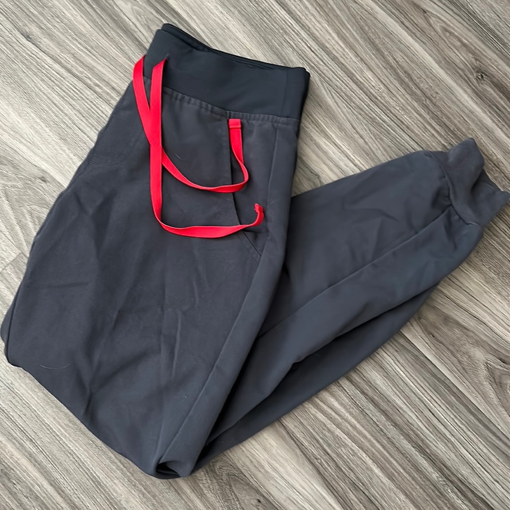 Figs Charcoal Joggers